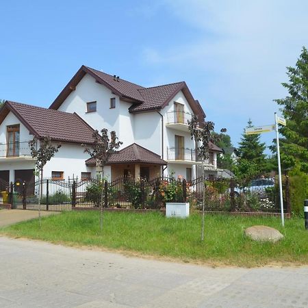 Willa Sara Władysławowo Buitenkant foto
